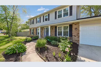 88 Devonshire Circle, Elgin, IL 60123 - Photo 2