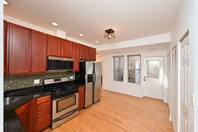 7404 N Oakley Avenue #3, Chicago, IL 60645 - Photo 6