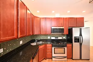 7404 N Oakley Ave, Chicago, IL 60645 - Photo 8