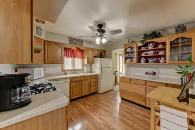 3037 Enterprise Park Avenue, South Chicago Heights, IL 60411 - Photo 2