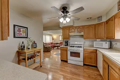 3037 Enterprise Park Avenue, South Chicago Heights, IL 60411 - Photo 4