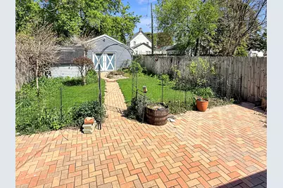 511 Chestnut Street, Waukegan, IL 60085 - Photo 14