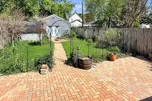 511 Chestnut St, Waukegan, IL 60085 - Photo 14