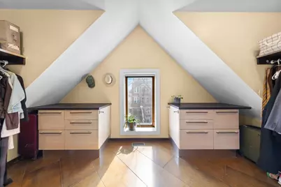 2334 W Medill Avenue, Chicago, IL 60647 - Photo 18