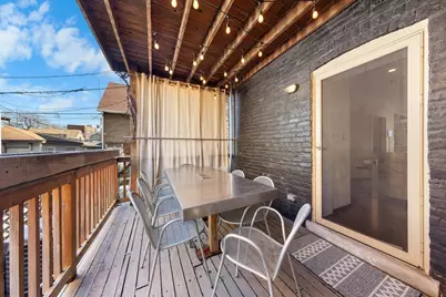 2334 W Medill Avenue, Chicago, IL 60647 - Photo 10