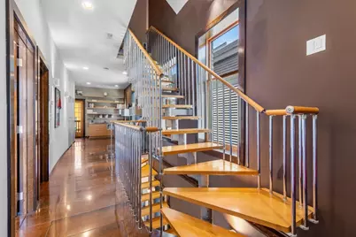 2334 W Medill Avenue, Chicago, IL 60647 - Photo 12