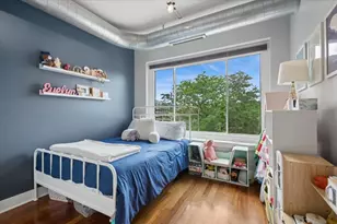 4751 N Artesian Ave, Chicago, IL 60625 - Photo 14