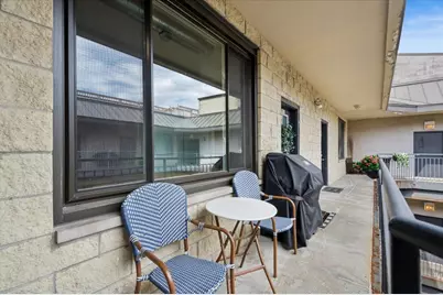 4751 N Artesian Avenue #408, Chicago, IL 60625 - Photo 2