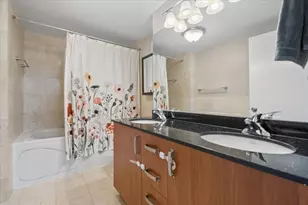 4751 N Artesian Ave, Chicago, IL 60625 - Photo 16