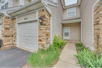 973 Mesa Drive, Lake in the Hills, IL 60156 - Photo 2