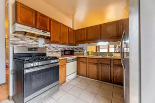 7719 S Merrill Ave, Chicago, IL 60649 - Photo 6