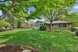 1406 Maywood Dr, Champaign, IL 61821 - Photo 8