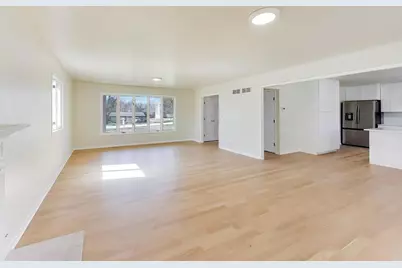 4505 Winchester Avenue, Lisle, IL 60532 - Photo 8