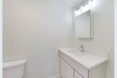 4505 Winchester Avenue, Lisle, IL 60532 - Photo 32