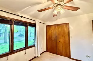 2741 Douglas St, Joliet, IL 60435 - Photo 20