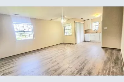 36 Gant Circle #H, Streamwood, IL 60107 - Photo 8