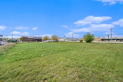 17001 Glen Oak Avenue, Lansing, IL 60438 - Photo 8