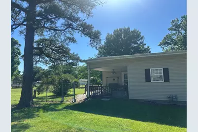 204 W Coal Street, Buckner, IL 62819 - Photo 4