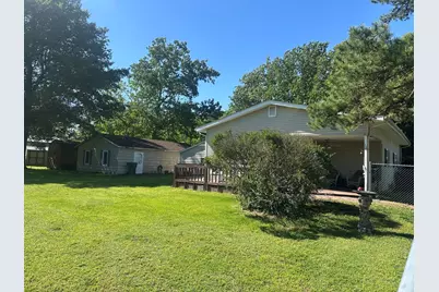 204 W Coal Street, Buckner, IL 62819 - Photo 8