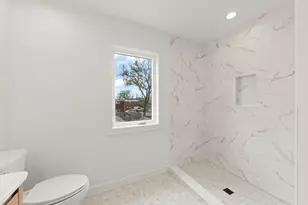 118 N President St, Wheaton, IL 60187 - Photo 24