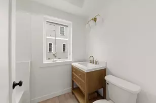 118 N President St, Wheaton, IL 60187 - Photo 14
