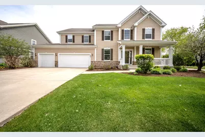 781 Richwood Avenue, Elgin, IL 60124 - Photo 2