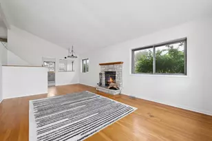 324 Mission Ave, Villa Park, IL 60181 - Photo 2