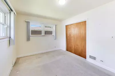 4256 Golf Road, Skokie, IL 60076 - Photo 14