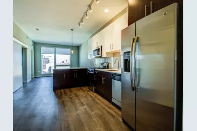 851 W Grand Avenue #403, Chicago, IL 60642 - Photo 2