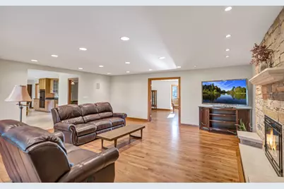 2321 Coach Road, Long Grove, IL 60047 - Photo 14