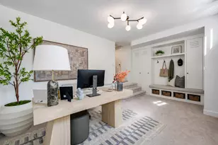 3653 N Bosworth Ave, Chicago, IL 60613 - Photo 24