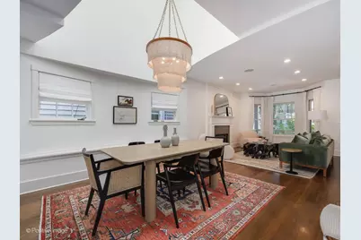 3653 N Bosworth Avenue, Chicago, IL 60613 - Photo 12