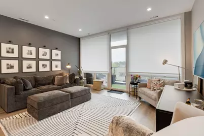 2423 W Fullerton Avenue #3A, Chicago, IL 60647 - Photo 4