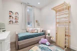 2423 W Fullerton Ave, Chicago, IL 60647 - Photo 16