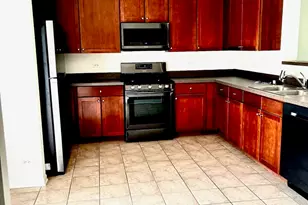 4323 Savoy Ln, McHenry, IL 60050 - Photo 4