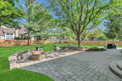 2045 Somerset Lane, Wheaton, IL 60189 - Photo 50