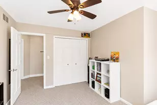 2045 Somerset Ln, Wheaton, IL 60189 - Photo 34