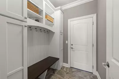 1711 Driving Park Road, Wheaton, IL 60187 - Photo 12