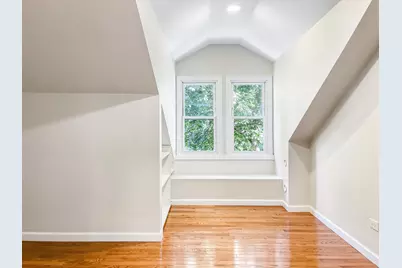1201 Middlebury Lane, Wilmette, IL 60091 - Photo 22