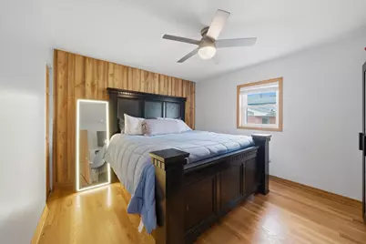 10352 Leslie Lane, Chicago Ridge, IL 60415 - Photo 18