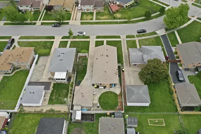 10352 Leslie Lane, Chicago Ridge, IL 60415 - Photo 26
