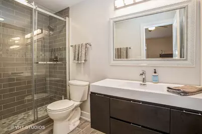 546 E Windgate Court, Arlington Heights, IL 60005 - Photo 10