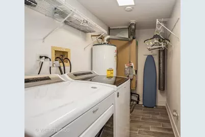 546 E Windgate Court, Arlington Heights, IL 60005 - Photo 14