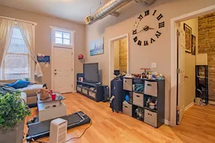 1479 W Huron St, Chicago, IL 60642 - Photo 2