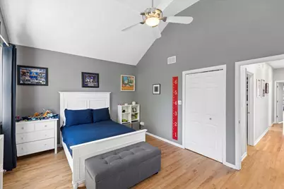 2338 N Oakley Avenue, Chicago, IL 60647 - Photo 20