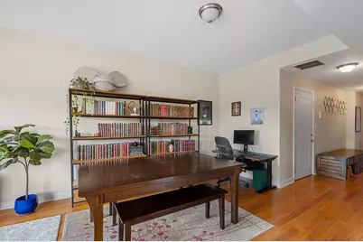 3104 W Leland Avenue #303, Chicago, IL 60625 - Photo 4