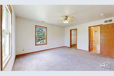 247-253 N Cross Street, Sycamore, IL 60178 - Photo 20