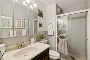 71 E Division St, Chicago, IL 60610 - Photo 8