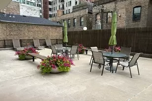 71 E Division St, Chicago, IL 60610 - Photo 20