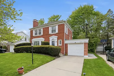 6822 N Kenton Avenue, Lincolnwood, IL 60712 - Photo 2